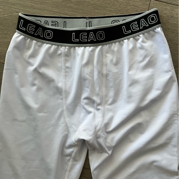 NWOT LEAO Youth Boys Compression Pants 3/4 Sports Active Tights - Picture 2 of 6